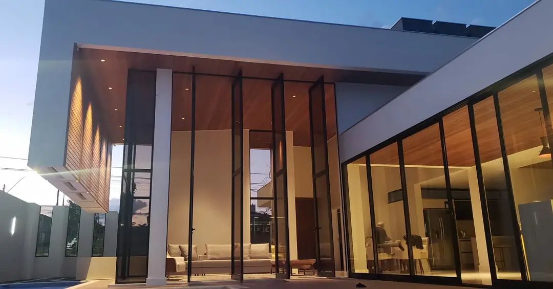 WhatsApp Image 2025-11-15 at 11.44.04 (1)